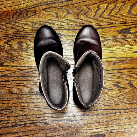 CLARKS Ingalls Brown Leather Zip Ankle Boots Buckle Women’s 8.5 - Picture 6 of 8